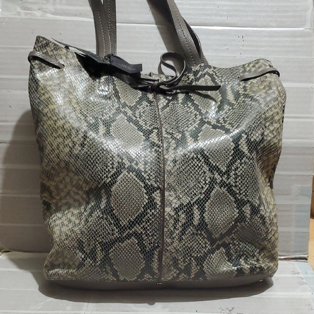 BANANA REPUBLIC Leather portfolio Drawsting Snakeskin Pattern Tote Bag